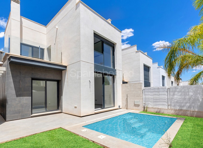 Segunda mano - Villa -
Orihuela - Orihuela Costa