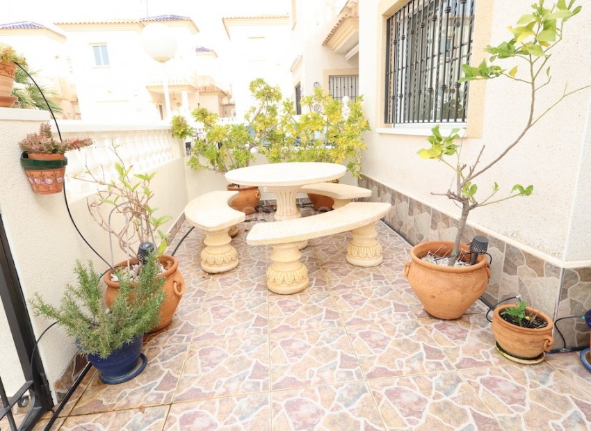 Segunda mano - Villa -
Playa Flamenca