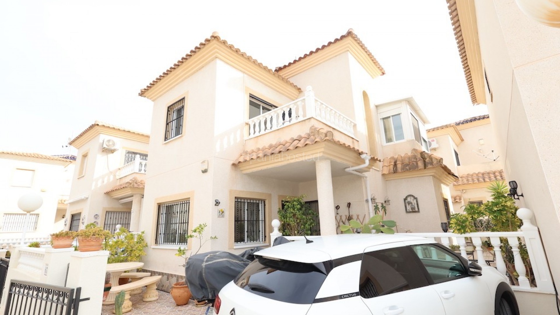 Segunda mano - Villa -
Playa Flamenca