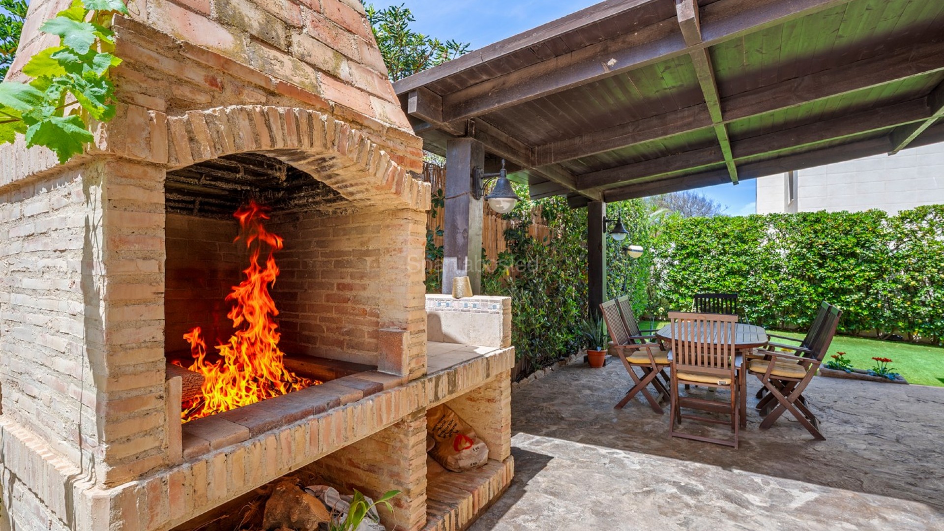 Segunda mano - Villa -
Torrevieja - La Mata