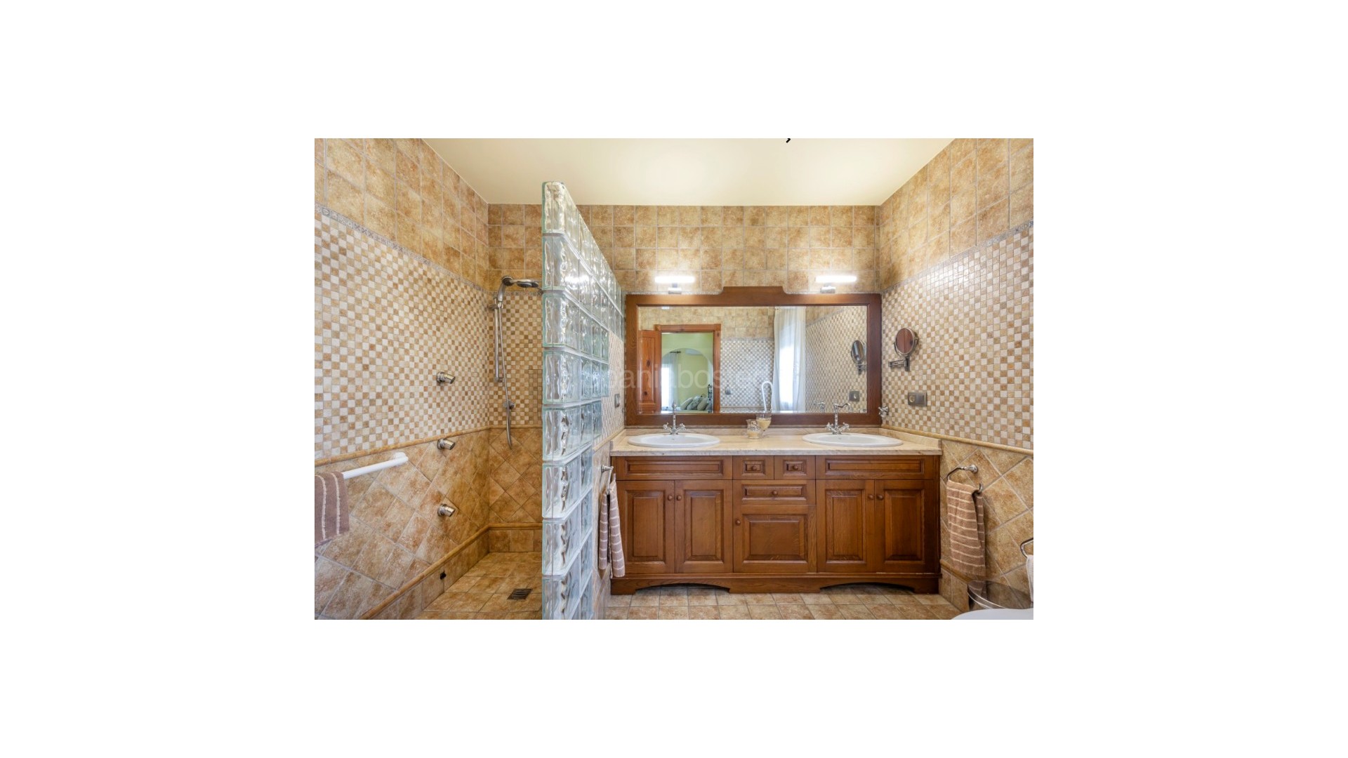 Segunda mano - Villa -
Torrevieja - Los Altos