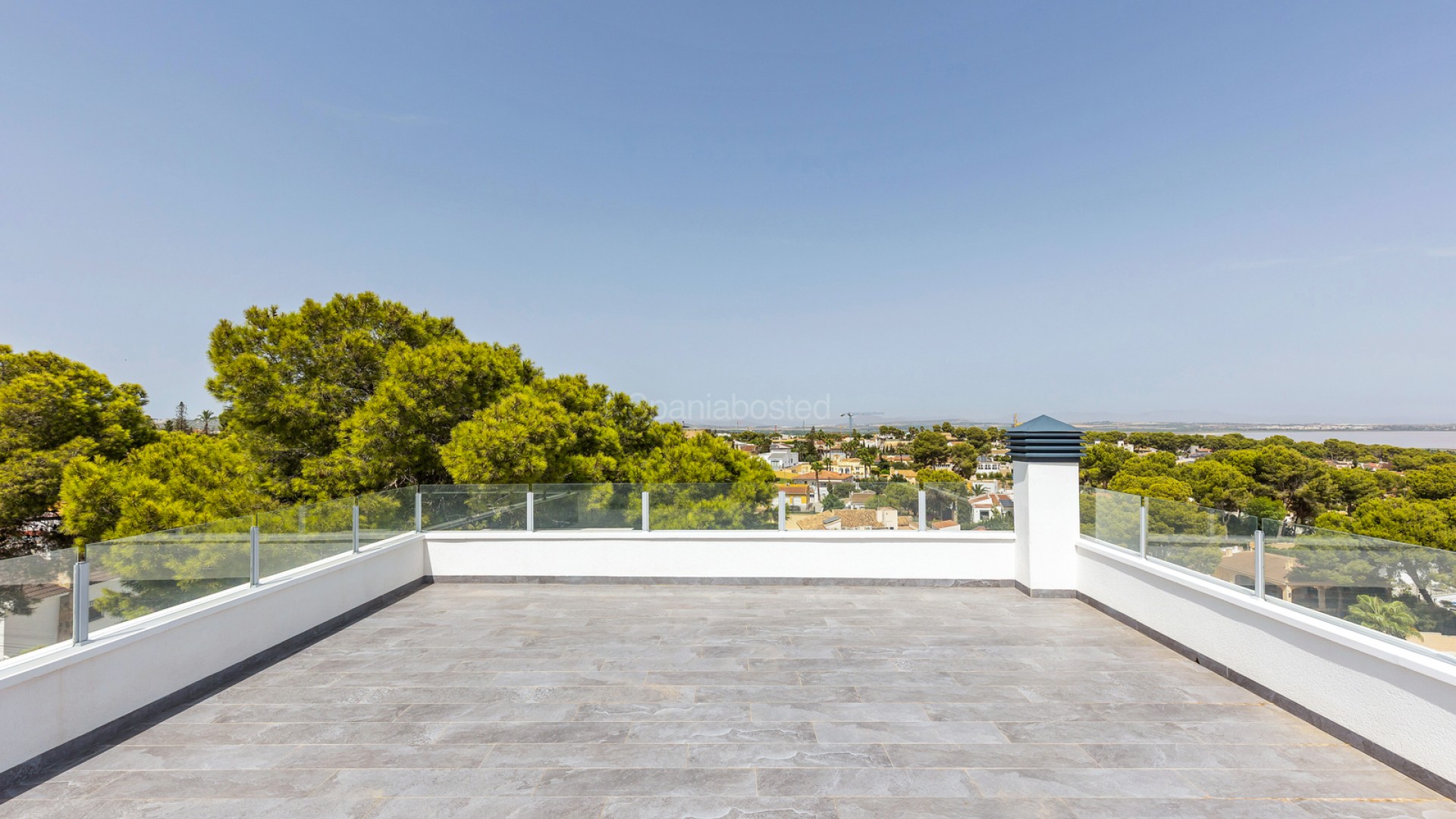 Segunda mano - Villa -
Torrevieja - Los Balcones