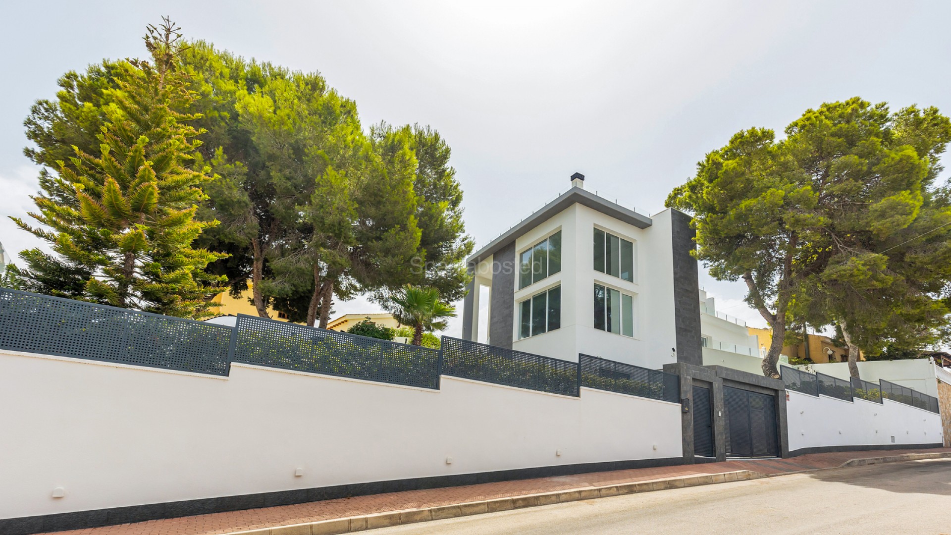 Segunda mano - Villa -
Torrevieja - Los Balcones