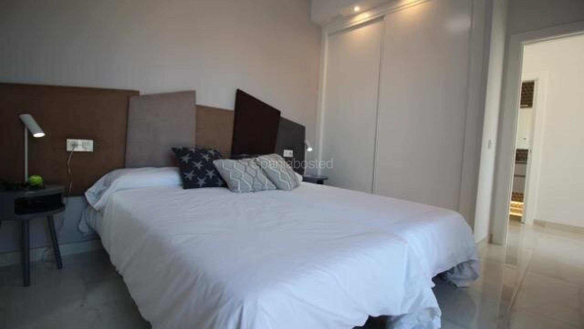 Segunda mano - Villa -
Torrevieja