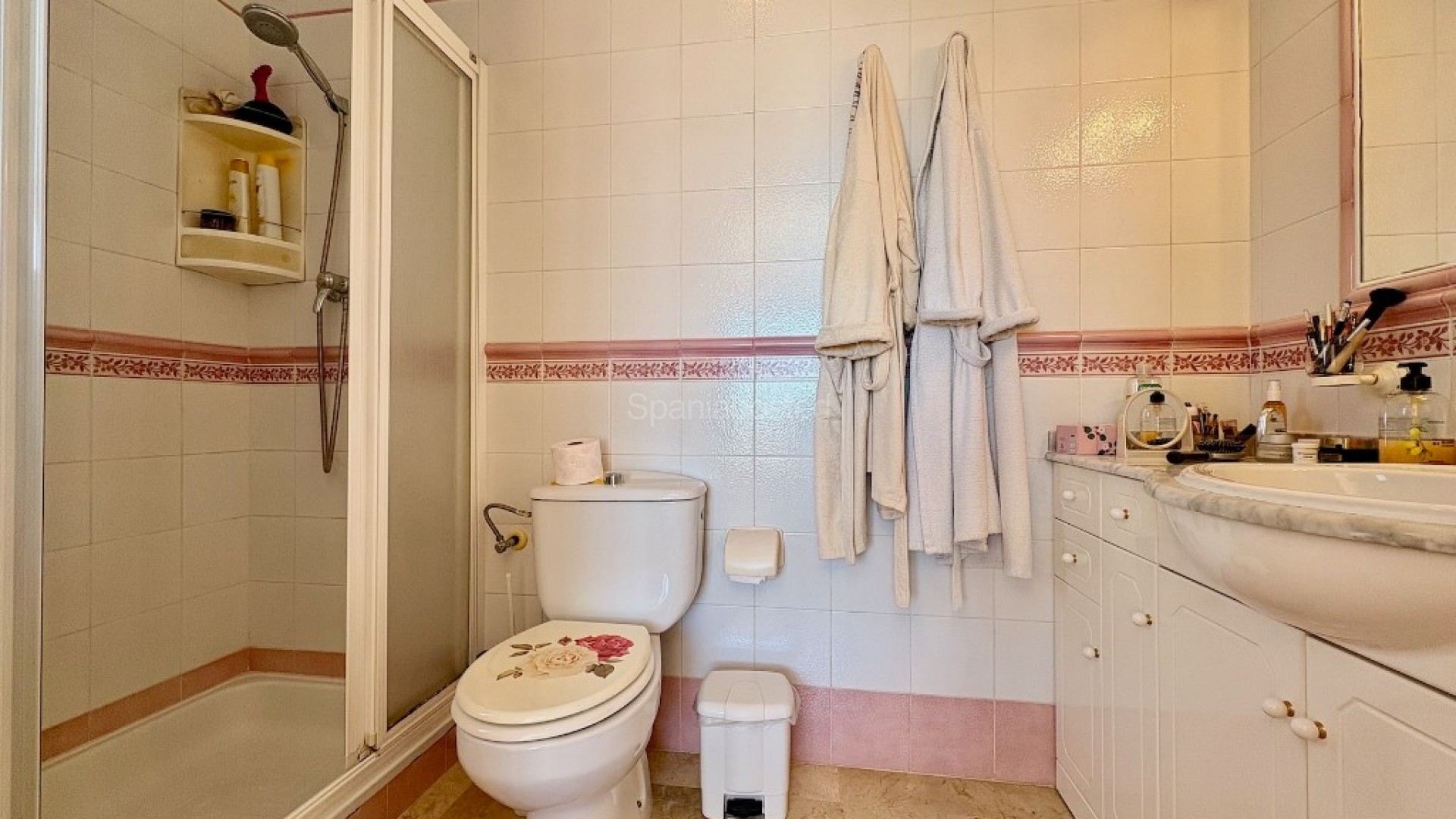 Segunda mano - Villa -
Villamartín - Villamartin