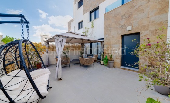 Semi - Detached Villa - Resale - Orihuela Costa - Villamartin