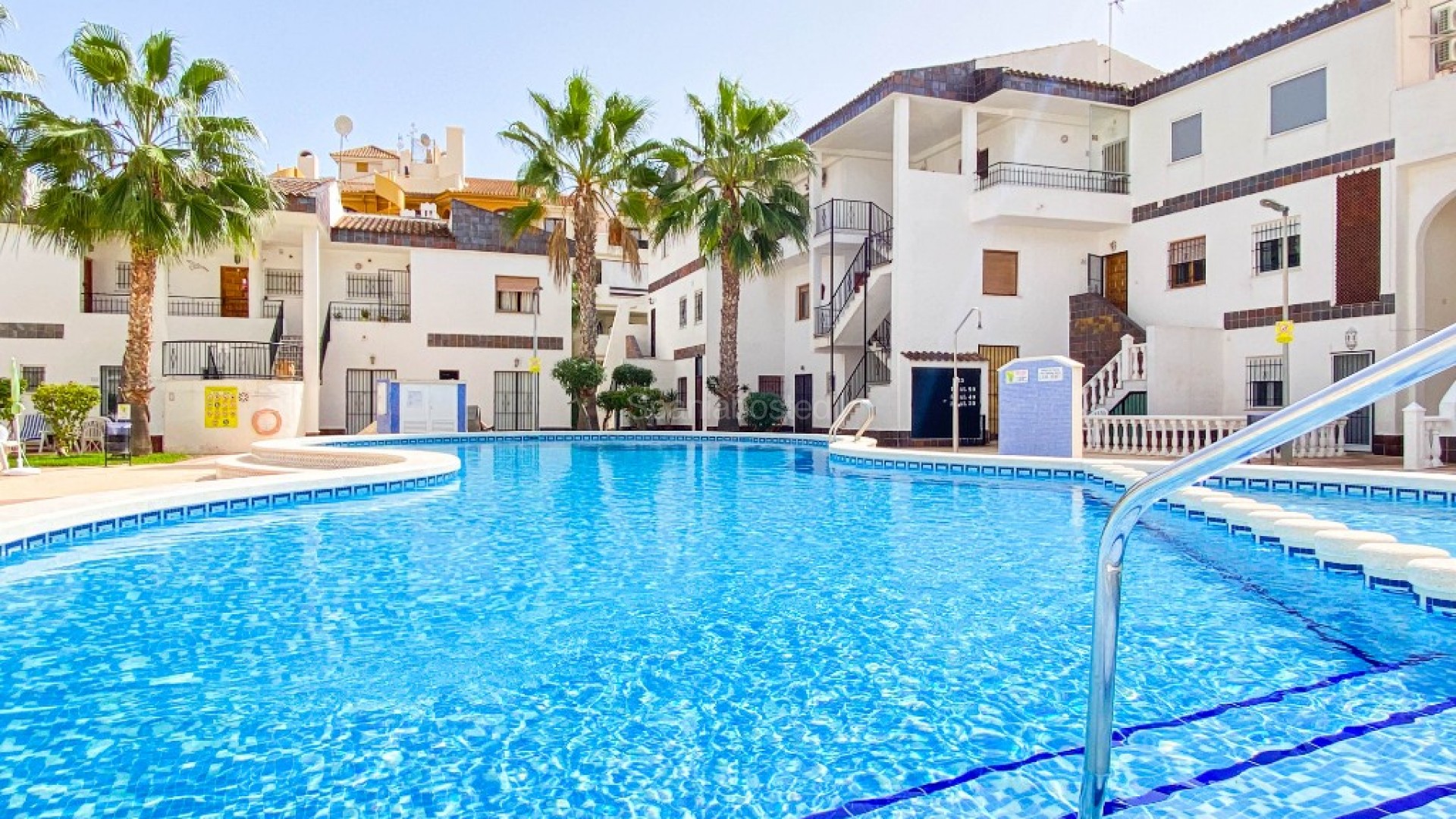Short time rental - Apartment -
Punta Prima - Cala Dorada