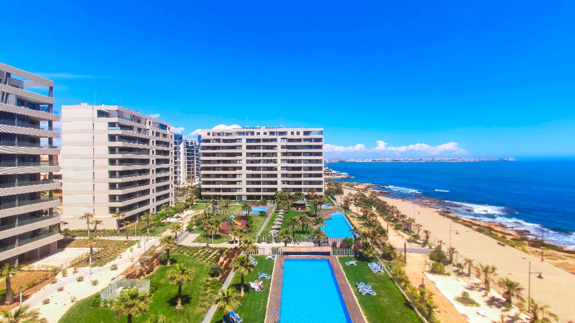 Short time rental - Apartment -
Punta Prima