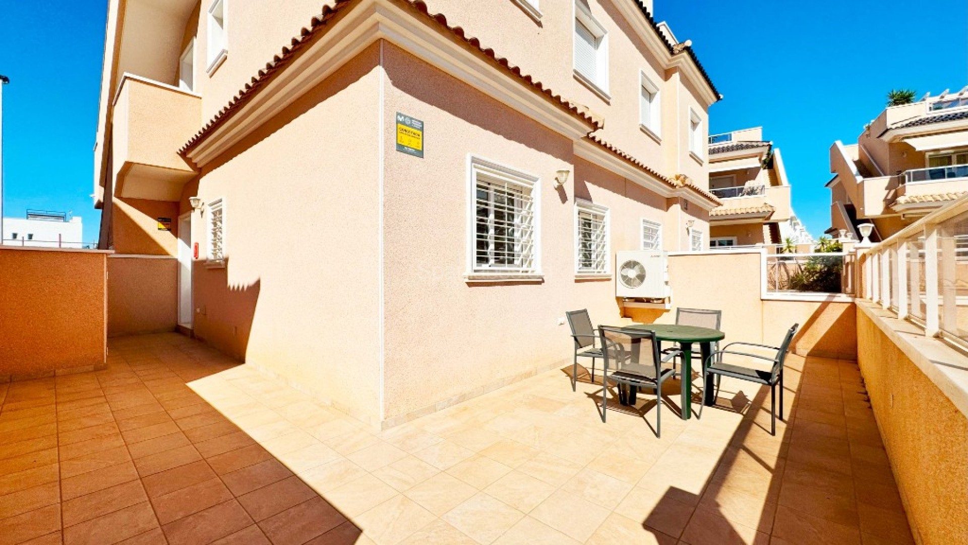 Short time rental - Apartment -
Punta Prima