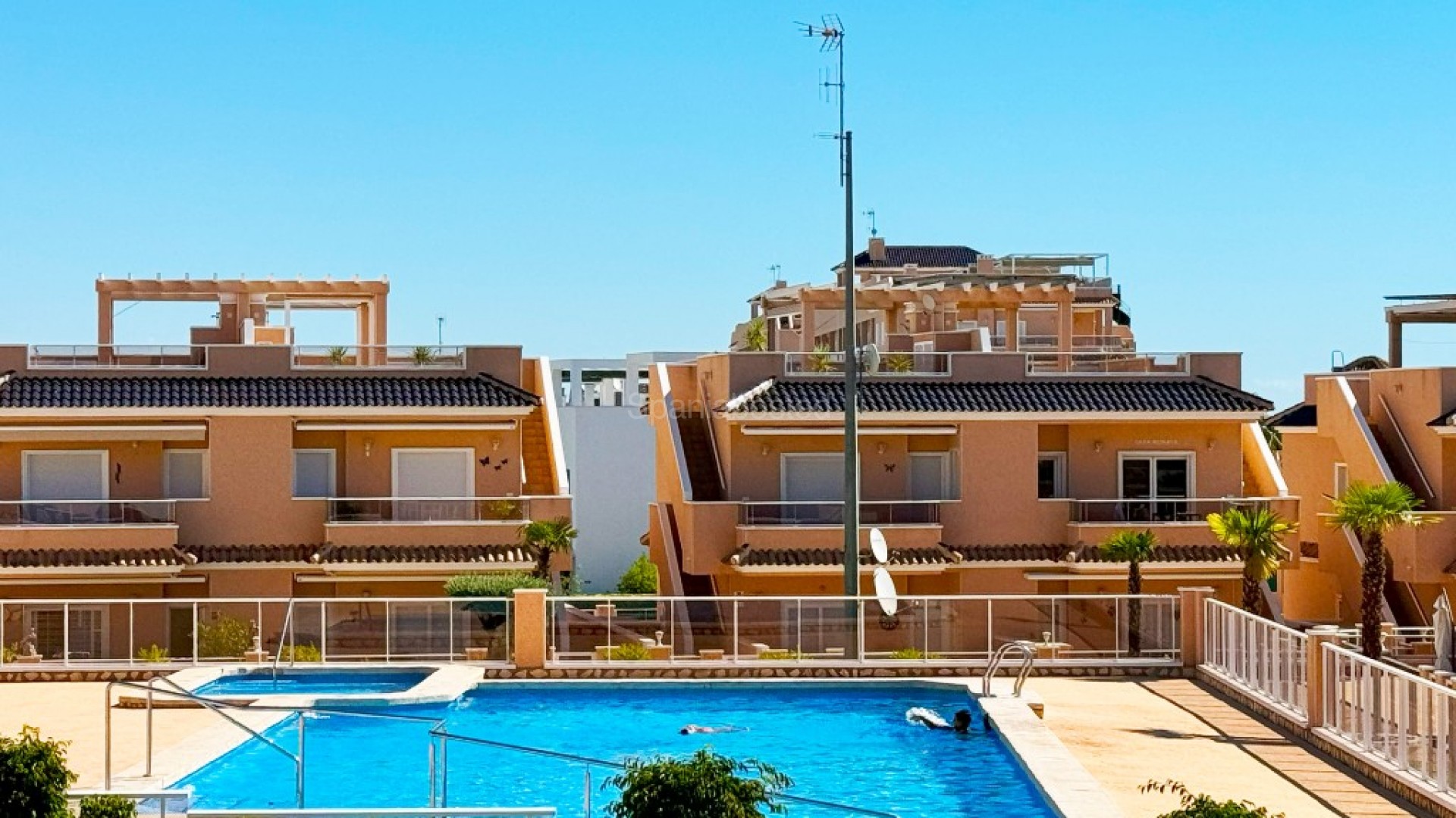 Short time rental - Apartment -
Punta Prima