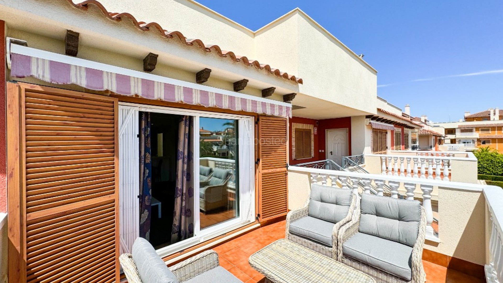 Short time rental - Leilighet -
Playa Flamenca - Zeniamar