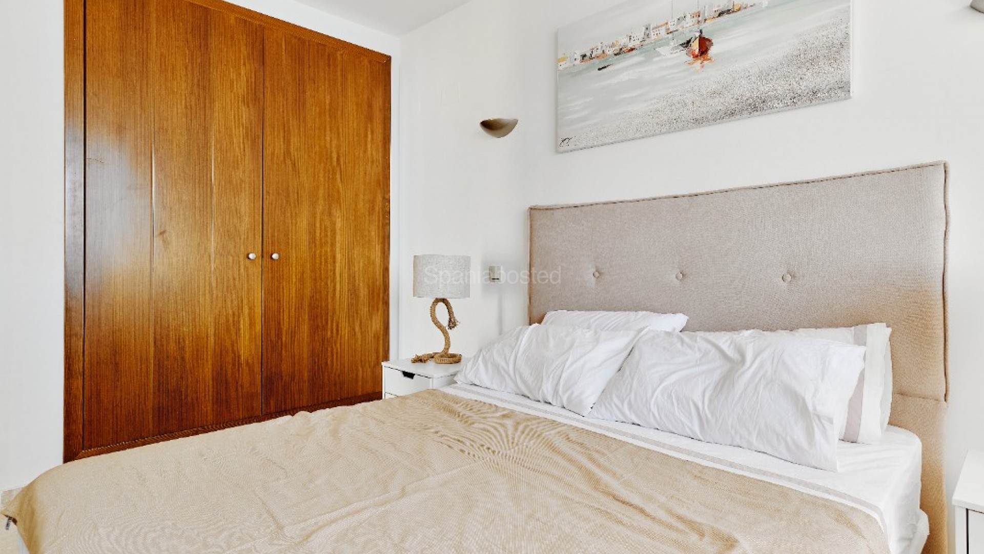 Short time rental - Leilighet -
Punta Prima