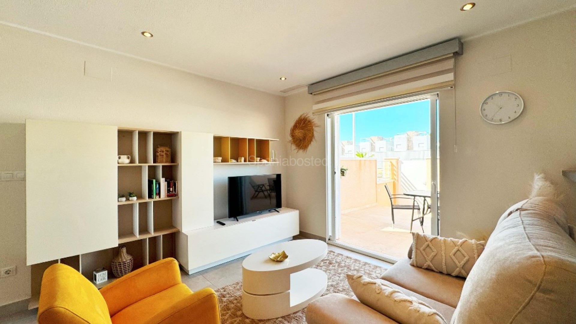 Short time rental - Leilighet -
Punta Prima