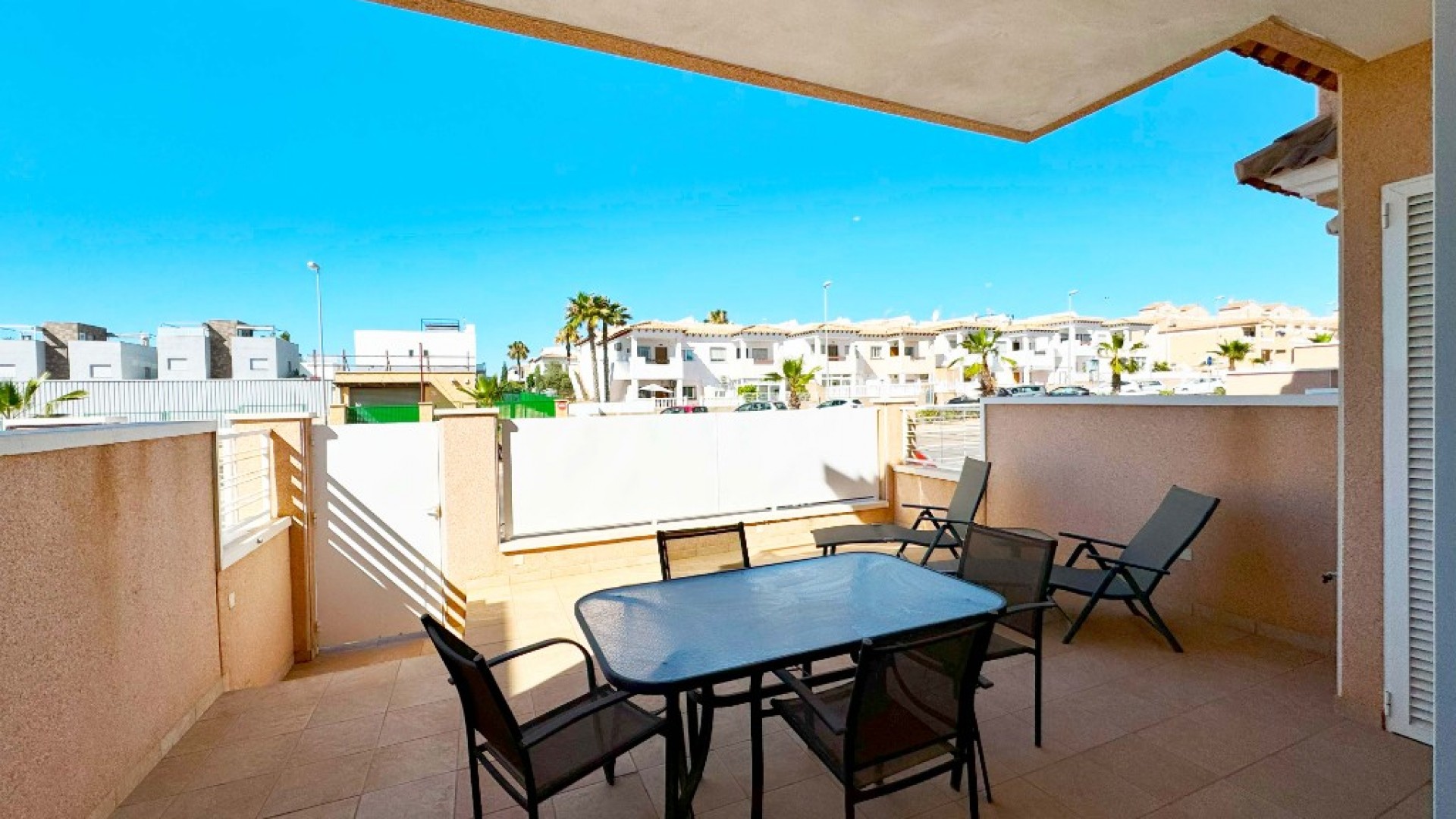 Short time rental - Leilighet -
Punta Prima