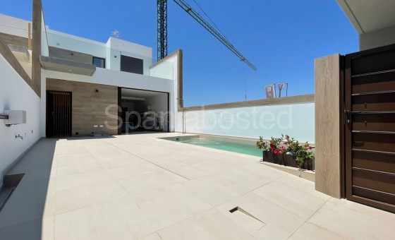Townhouse - New Build - Alicante - SB545