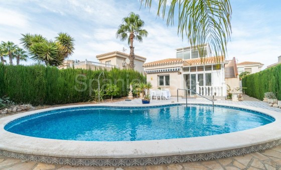 Villa - Bruktbolig - Orihuela Costa - Playa Flamenca