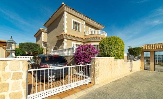 Villa - Bruktbolig - Torrevieja - Los Altos