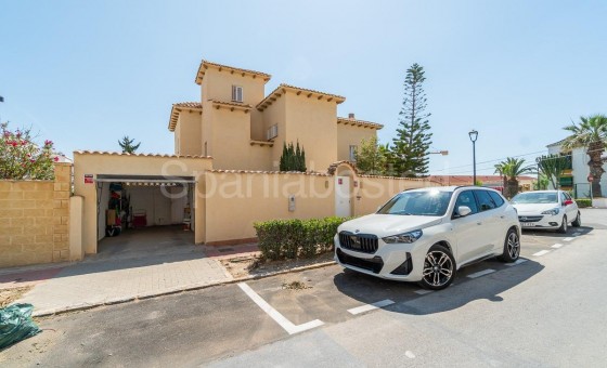 Villa - Bruktbolig - Torrevieja - RP-33227