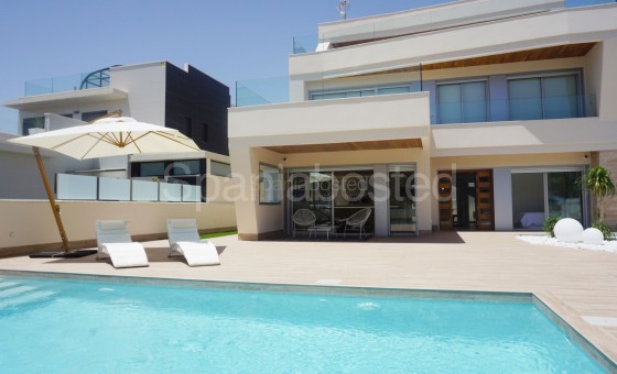 Villa - New Build - Alicante - SB159
