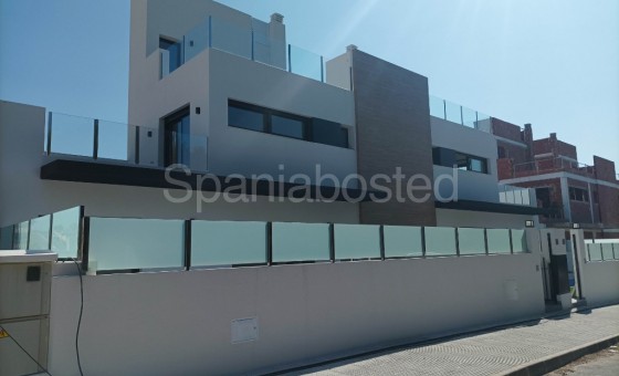 Villa - New Build - Villamartín - Las Filipinas