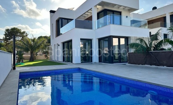 Villa - Nueva construcción  - Finestrat - Finestrat