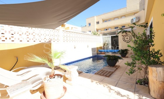 Villa - Resale - Cabo Roig - Lomas de Cabo Roig