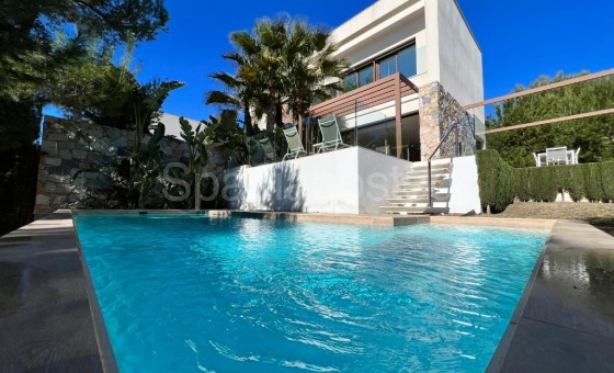 Villa - Resale - Las Colinas - Las Colinas Golf