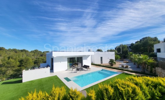 Villa - Resale - Las Colinas - Las Colinas Golf