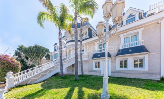 Villa - Segunda mano - Playa San Juan - Playa San Juan